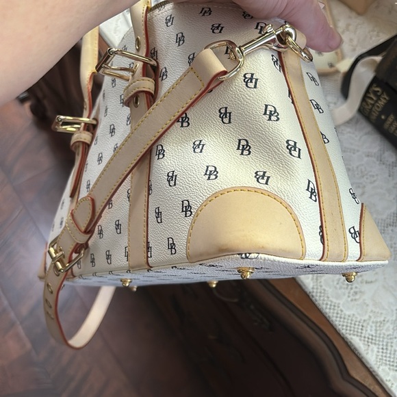 Dooney Bourke vintage 4 pc. MINT set monogram collectable bag  all accessories - Picture 10 of 13